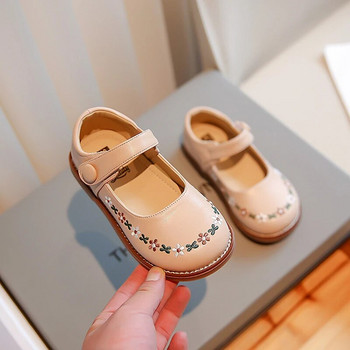 2023 Детски модни ежедневни обувки за момичета Drop Shipping Прости нехлъзгащи се детски обувки PU Плитки кожени обувки с кръгли пръсти Бродерия