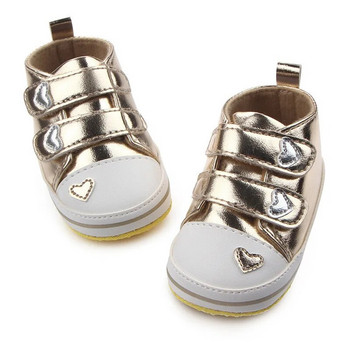 Нови прелестни бебешки обувки за момичета със сърце Прохождащи деца Противоплъзгащи се първи проходилки Мека подметка Спортни обувки за бебета