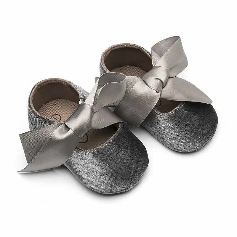 Cipelice za djevojčice, princeze za malu djecu, neklizajuće, ravne, mekane potplate, pamučne gume, dječji krevetić, lijepi leptir-čvorovi, prvi hodači za bebe 0-18 m