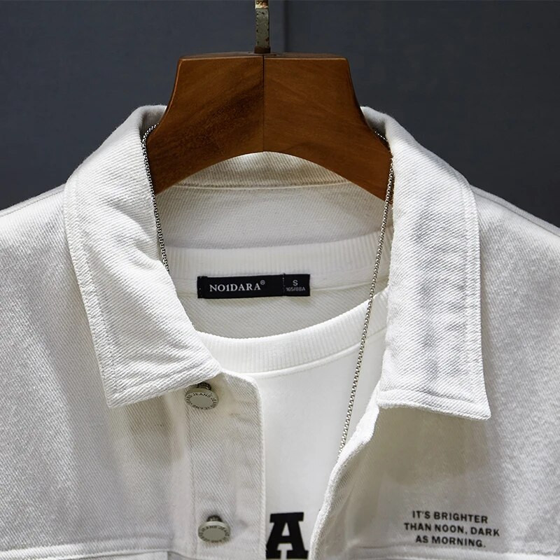 Nova traper jakna s otisnutim bijelim slovima Muški ležerni kaputi Vrećasti motociklistički jean kaput Ulična muška vanjska odjeća Plus veličina 5xl