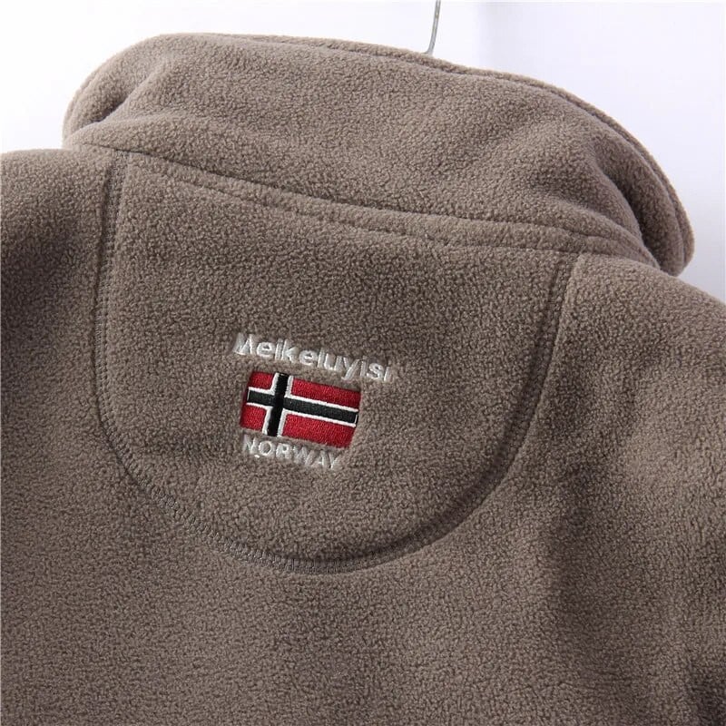 Nauja Winter Thicken Vyriška Polar Fleece Striukė Stovi apykaklė Didesnio dydžio Lauko Paltas Šiltas Norvegijos Striukė Klasikiniai viršutiniai drabužiai