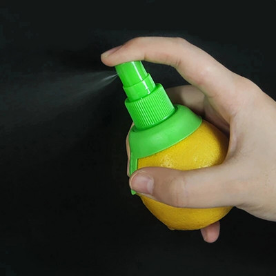 Hordozható narancsléfacsaró léfacsaró citromspray-köd narancssárga gyümölcsfacsaró permetező otthoni konyhai főzőeszköz fúvókája