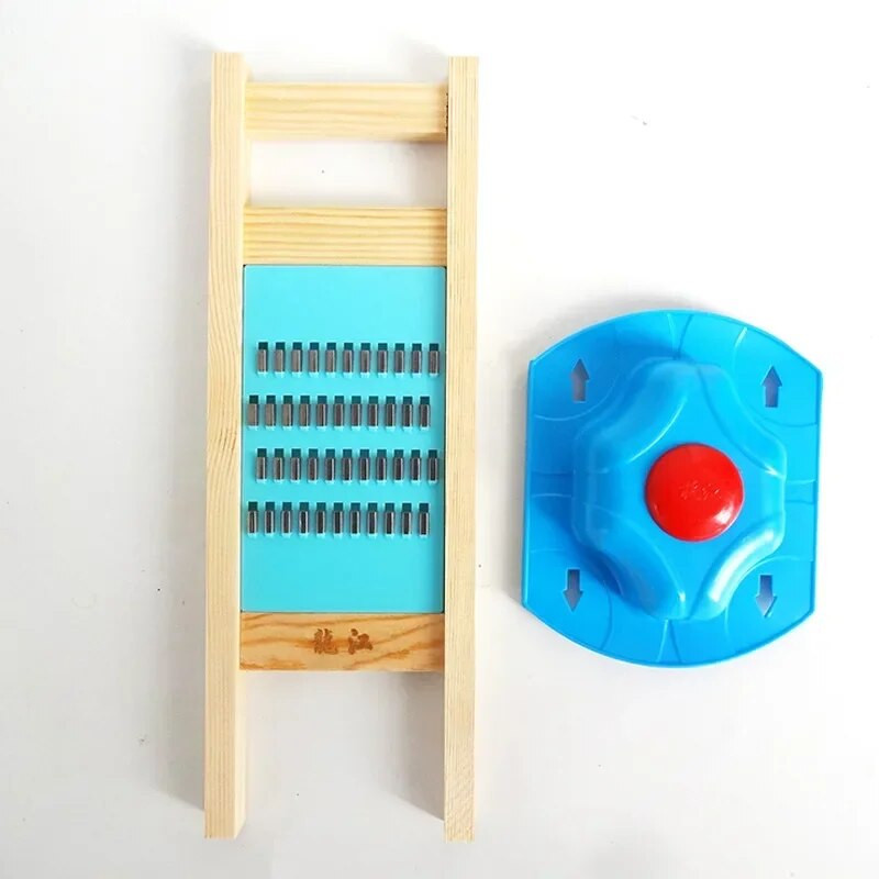 Fa burgonyareszelő uborka zöldségszeletelő saláta konyhai aprító sajt sárgarépa aprító burgonya hámozó sült vágó