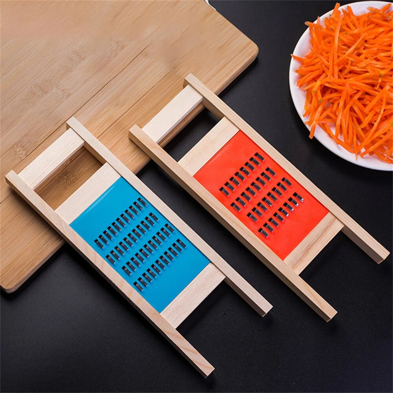 Medinės daržovių trintuvės Bulvių pjaustyklės Buitinės Daržovės Vaisiai Morkų Smulkintuvas Virtuvės Įrankis Smulkintuvas Skustukas Smulkintuvo priedai