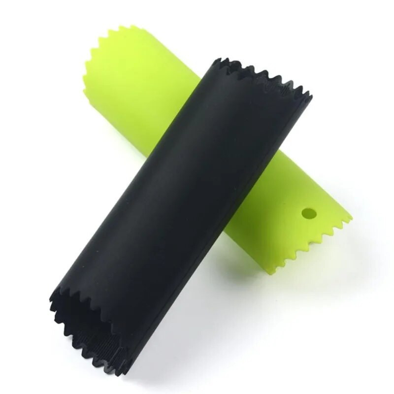 Kūrybingas, praktiškas silikoninis česnakų skustuvas Česnakų lupimo vamzdelis Maistinė medžiaga Maisto gaminimo įtaisai Buitinės virtuvės priedai