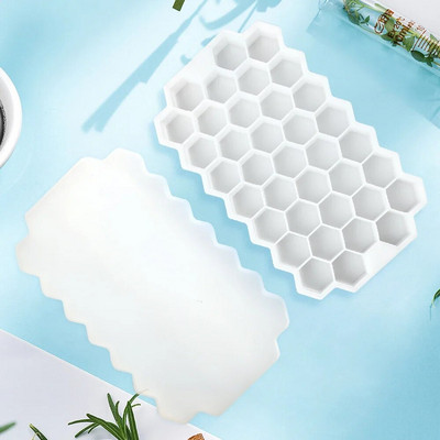 Tavă pentru cuburi de gheață, forma din silicon, cu 37 de grile, în formă de fagure de miere.