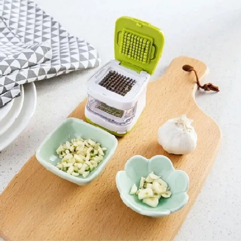 Česnakų spaudimo smulkintuvas kauliukų virtuvėje Česnako kubelių skustukas Daržovių įrankiai