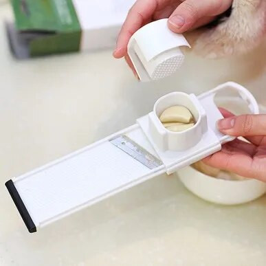 Λειτουργία 1 τεμαχίου Τζίντζερ Σκόρδο Κόφτης Τεμαχιστής Εργαλεία κουζίνας Πρέσες σκόρδου Τρίφτης λείανσης