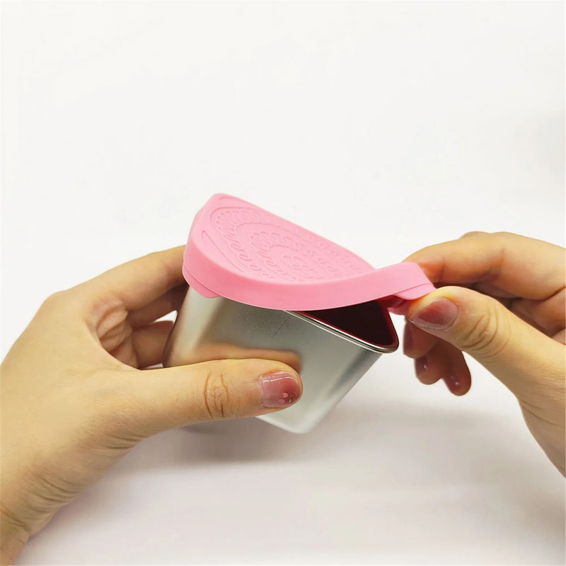 304 kvadratinis nerūdijančio plieno padažo puodelis su dangteliu lauke nešiojama panirimo lėkštė Kvadratinė vaikų pietų indų dėžutė maža talpa