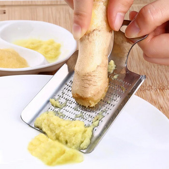 Χειροκίνητος τρίφτης τζίντζερ από ανοξείδωτο χάλυβα Wasabi θρυμματιστής πλάκας λείανσης Φορητός αποφλοιωτής σκόρδου Φορητό εργαλείο κουζίνας