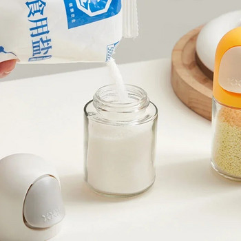 Нова дозираща солница Push Type Дозатор за сол Резервоар за сол Бутилка за захар Шейкър Канистър Количествена шейкър за подправки Кутия за подправки