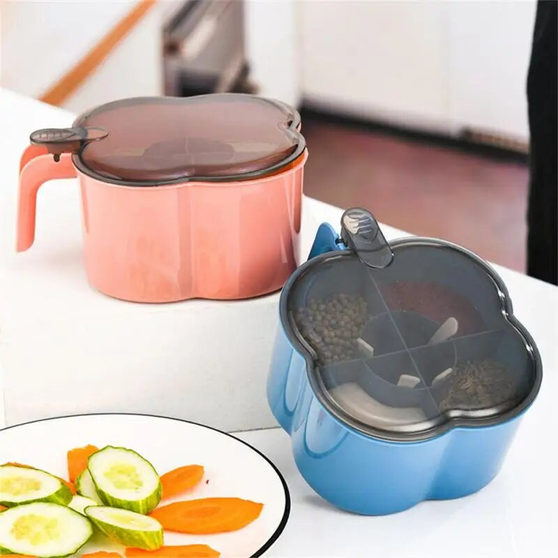 Prieskonių dėžutė su šaukštu Prieskonių indelis 4 viename kelių skyrių Druskos Pipirų Prieskonių Stiklainiai Puodai Virtuvės Priedai Pagardų Indelis