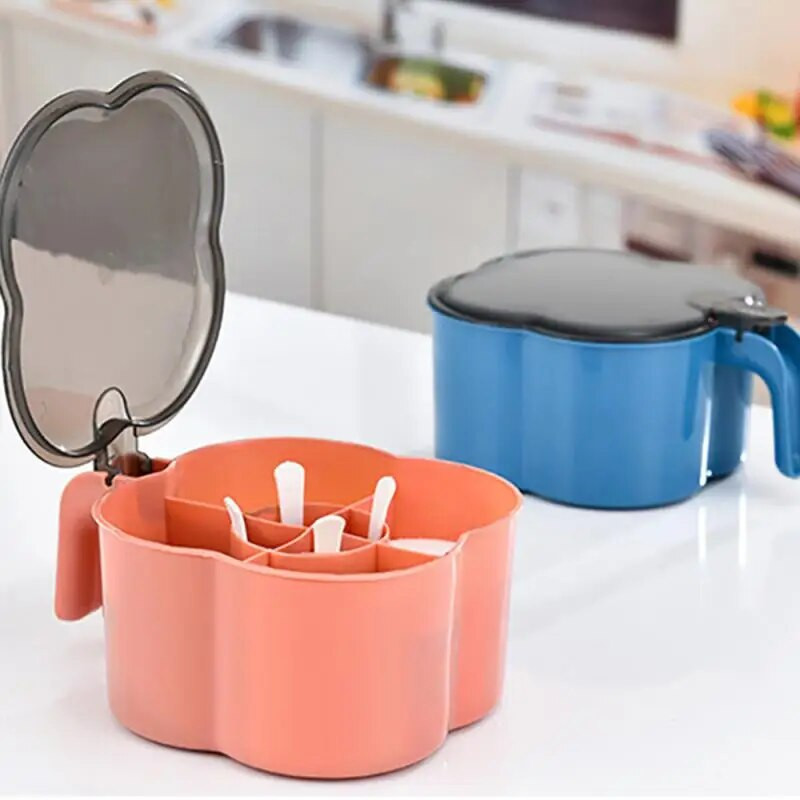 Prieskonių dėžutė su šaukštu Prieskonių indelis 4 viename kelių skyrių Druskos Pipirų Prieskonių Stiklainiai Puodai Virtuvės Priedai Pagardų Indelis