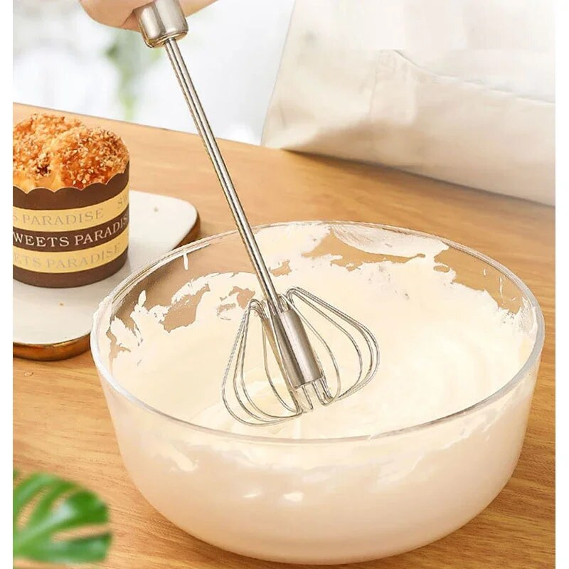 Rankinis kiaušinių plakimo grietinėlės kepimo lazdelė Pusiau automatinė rankinė pieno burbulinė spyruoklinė maišyklė spyruoklinė galvutė šluotele virtuvės kepimo įrankiai