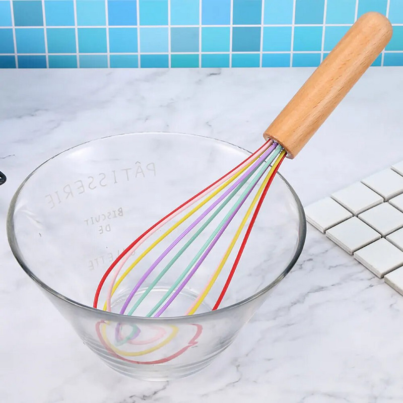 Silikoninis pasaulis Silikoninis kiaušinių plakiklis Rankinis plakimas Grietinėlės maišytuvas Maišymas Maišymas Plakimas Balionas Ritė Stilius Kiaušinis Įrankiai Kepimo programėlė