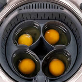 4 IN1 kiaušinių brakonieriai, skirti TM5 TM6 Maisto klasės PP kiaušinių virimo įrankiai Kiaušinių stovo formelės Daugiafunkcinis garintuvo padėklas Virtuvės gaminimo įtaisai