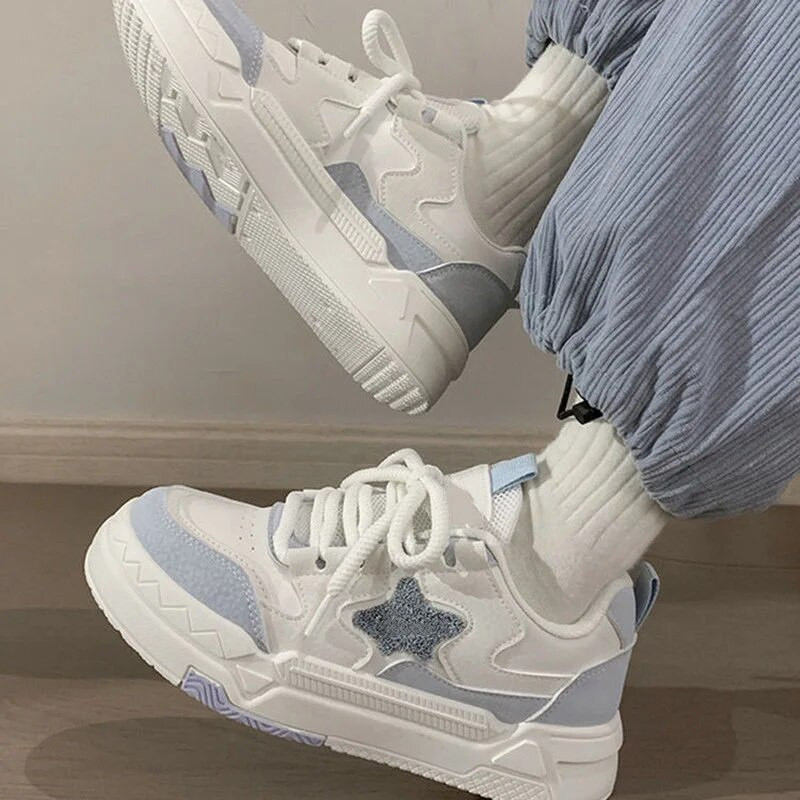 Moteriški laisvalaikio sportiniai bateliai, 2023 m. pavasario ir vasaros naujo stiliaus tendencijos, universalūs, patogūs, pralaidūs sportiniai teniso bateliai