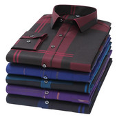 Férfi ingek tavaszi ősz legfrissebb forró kiárusítás nem vasalható ránctalanító üzleti alkalmi nyomtatás vékony kockás karcsúsított chemise homme