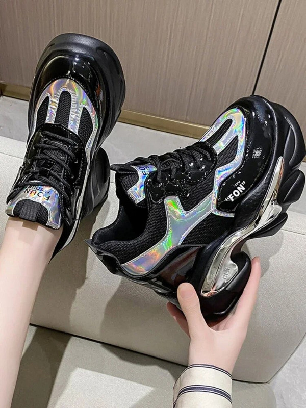 Balti stori sportbačiai Moteriški pavasario rudens mados platforminiai batai madingi storu padu paslėpti kulnai Sportinis krepšinis, moterų 2023 m.