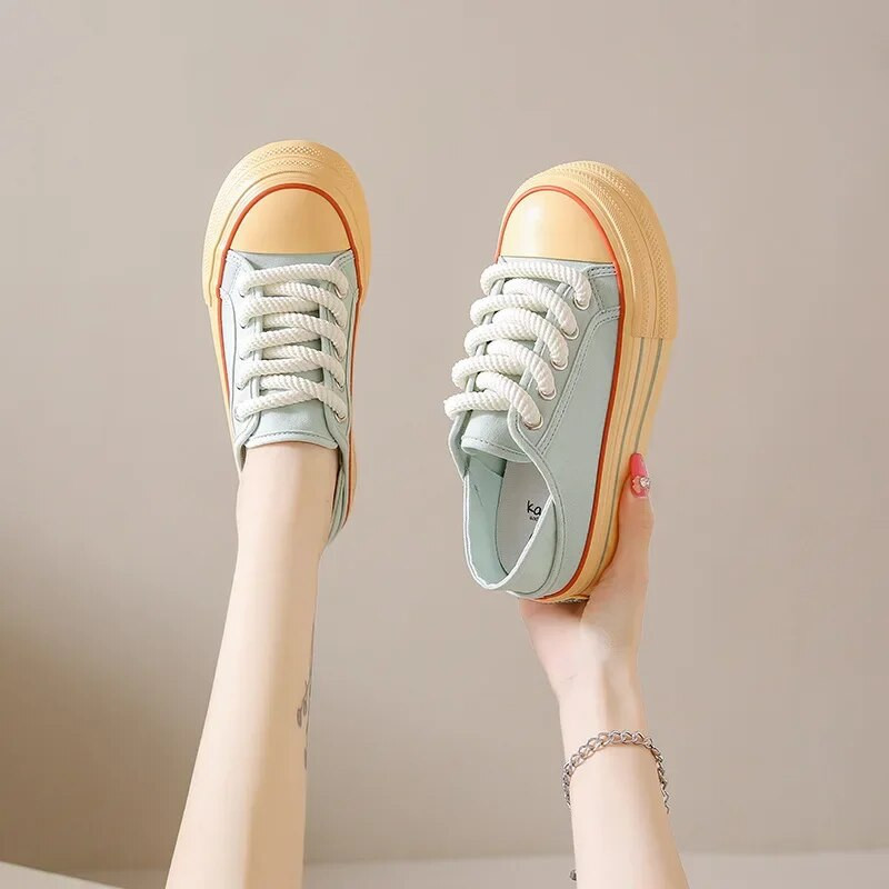 Sneakers Γυναικεία παπούτσια καμβά Νέα Tenis Casual Half Slippers Flats Γυναικεία Ρετρό Χαμηλά Αθλητικά Παπούτσια Μαύρα Πλατφόρμα Loafers Mules