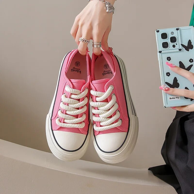 Sneakers Γυναικεία παπούτσια καμβά Νέα Tenis Casual Half Slippers Flats Γυναικεία Ρετρό Χαμηλά Αθλητικά Παπούτσια Μαύρα Πλατφόρμα Loafers Mules