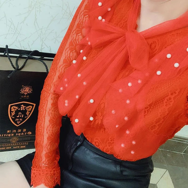 Proljeće Jesen Ženska bluza dugih rukava Kravata Mašna Izdubljena čipkasta košulja Ženske slatke mrežaste bluze s perlama Kratki donji dio AB1745