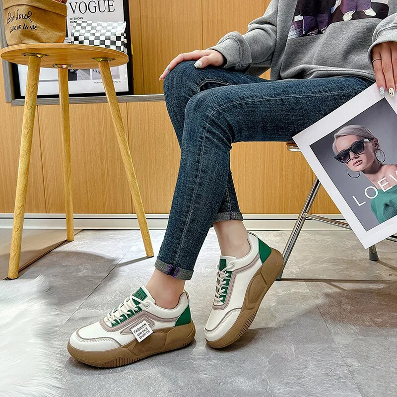 Női vulkanizált cipők Őszi téli sportok cipők 2023 Kényelmes sétacipők Női, vastag talpú, fűzős hétköznapi cipők