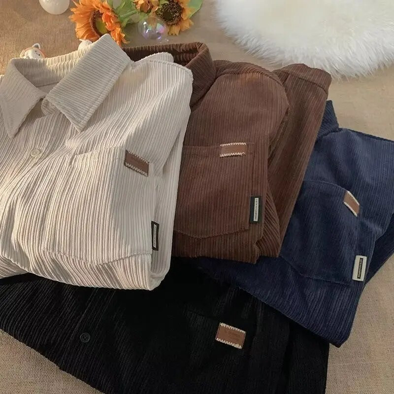 Velveta polo krekli vīriešiem ar garām piedurknēm Modes retro rudens un ziemas jauns brīvs Harajuku ikdienas krekls mētelis vīriešu apģērbs