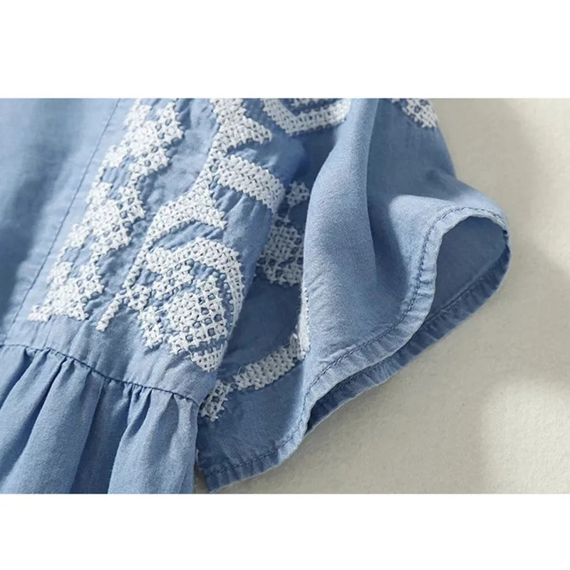 Moteriški viršutiniai drabužiai, 2021 m., laisvi vasaros laisvalaikio marškinėliai Moteriški gėlėmis siuvinėti palaidinė Moteriški biuro marškinėliai Camisa Jeans Feminina