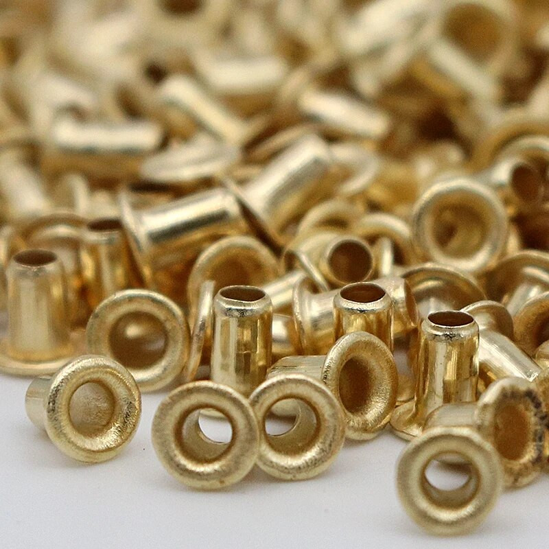 1100Pcs Bee Hive Apiculture Copper Eyes Navojna rupa Kutija za gnijezdo Nest Foudation Copper Eyes Pčelarski alati