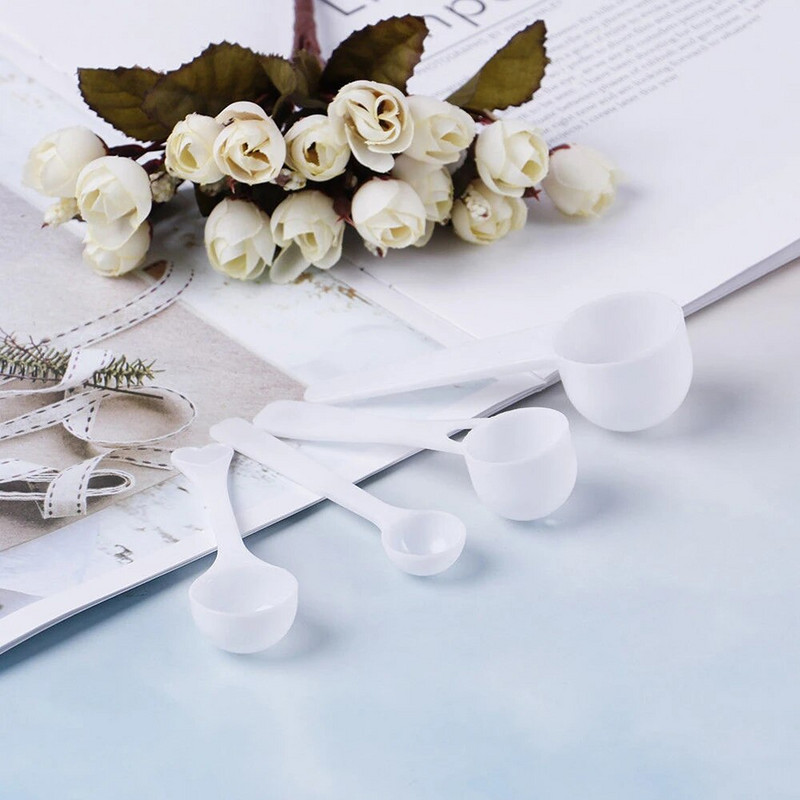 1/3/5/10g Plastikiniai matavimo šaukštai Kavos baltymai Pieno miltelių Kaušelis PP Baltas patvarus virtuvės matavimo kaušelis 10vnt/komplektas