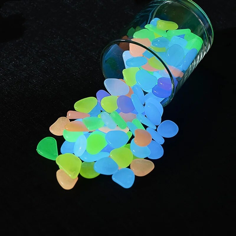 50/100Pcs Glow in the Dark Garden Βότσαλο για πεζοδρόμιο Κήπος Βεράντα Χλοοτάπητα Κήπος Αίθριο Δεξαμενή ψαριών Ενυδρείο Διακόσμηση Glow Stone