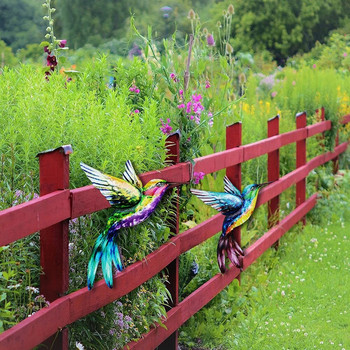 Μεταλλικό γλυπτό τοίχου πουλιών Κρεμαστό στολίδι εξωτερικού χώρου Μεγάλο μενταγιόν κολιμπρί για διακόσμηση σπιτιού τοίχου κήπου