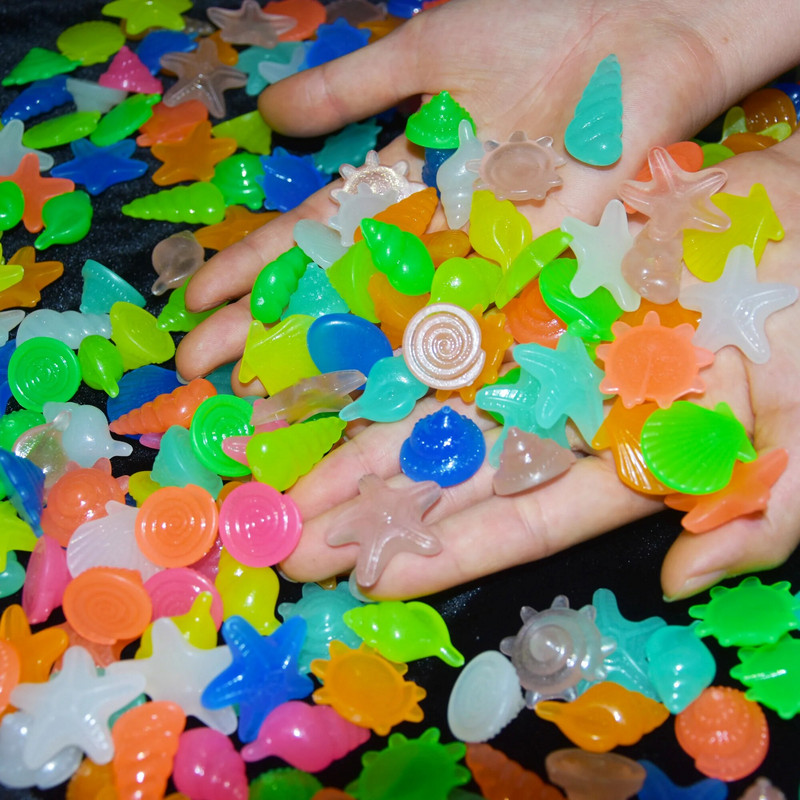 Šviečiantys žėrintys akmenukai kriauklės formos jūros žvaigždžių kriauklė, skirta tvenkinių stalo takams sodo švytėjimo tamsoje akmenukų dekoras 10/50 vnt.