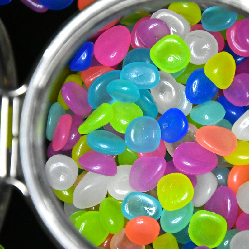 200 vnt./stal. Šviečiantys akmenukai uolų sodo papuošalai Akmens švytėjimas tamsoje sode, takams žuvų bako papuošimams