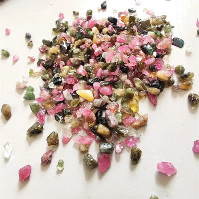 100 g natūralaus turmalino krištolinio sodo dekoravimo lauko akmenų manikiūras akmuo akmuo su akmuo