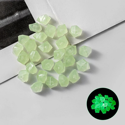 100PCS/paket Mini svjetleći kamen u obliku dijamanta Fish Tank Akvarij Vrtlarstvo Pejzaž Smola Svjetleći kamen