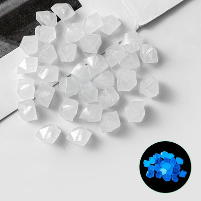 100PCS/paket Mini svjetleći kamen u obliku dijamanta Fish Tank Akvarij Vrtlarstvo Pejzaž Smola Svjetleći kamen