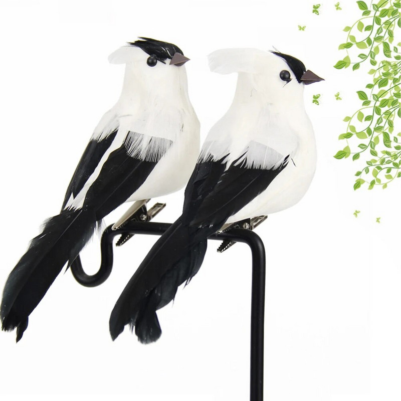 Dirbtinis rankų darbo modeliavimas, putplasčio plunksnos papūgos, imituojančios paukščių modelio rekvizitus