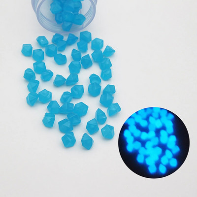 Fluorescentni šljunak Vrt Fish Tank Akvarij Svjetleći kameni ukrasni dodaci koji svijetle u tami Kamenje ukrasni akvarij