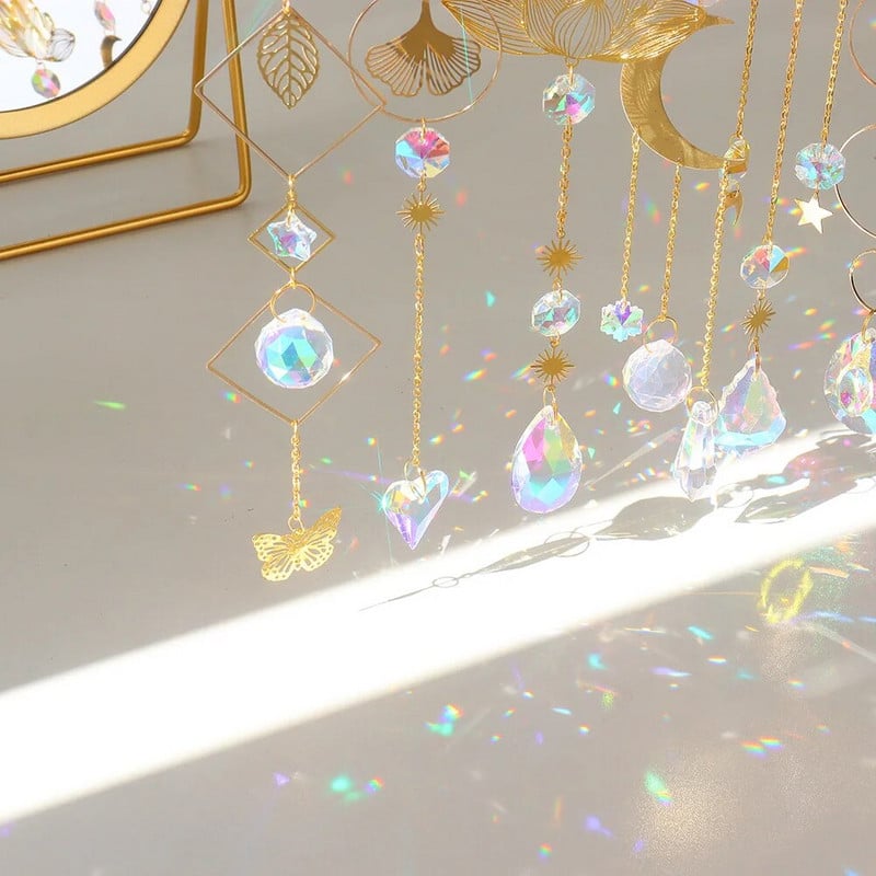 Crystal Prism Wind Chimes Creative Chic Metal Curcubeu Light Catcher Lotus Fluture Luna Rechizite pentru fereastră pentru cadouri pentru prieteni de familie