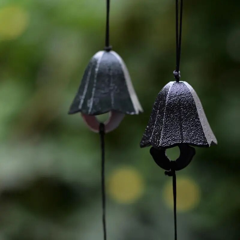 Japonijos vėjo ketaus šventykla besimeldžiančio sapno gaudytojo dovana ketaus varpas Japoniški vėjo varpeliai durų prieangyje miegamojo terasa