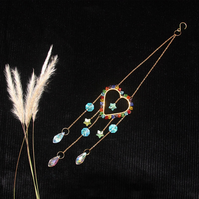 Vaivorykštės krištolo saulės gaudyklė Vaivorykštės gaminimo prizmė saulės gaudyklė Blizganti spalvinga vaivorykštės prizmė rankų darbo krištoliniai pakabukai langui