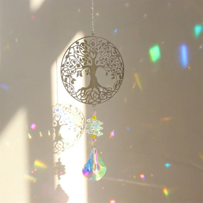 Krištolo saulės gaudyklė Saulės gaudyklė, skirta pakabinti gyvybės medžio vėjo pakabukus, stiklines prizmes, vėjo varpelius, skirtus lauko sodo dekoravimui