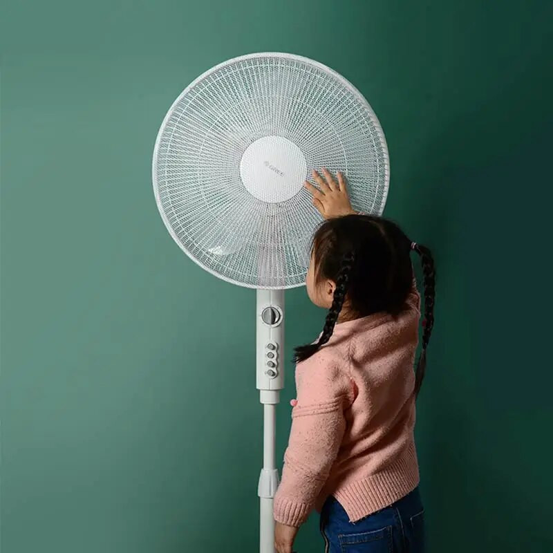 Apvalus elektrinis ventiliatorius, apsaugantis nuo suspaudimo pirštų apsauga, apsauginis dangtelis, apsauginis tinklelis, skirtas ventiliatoriaus apsaugai nuo dulkių, vaikų apsauginis tinklelis