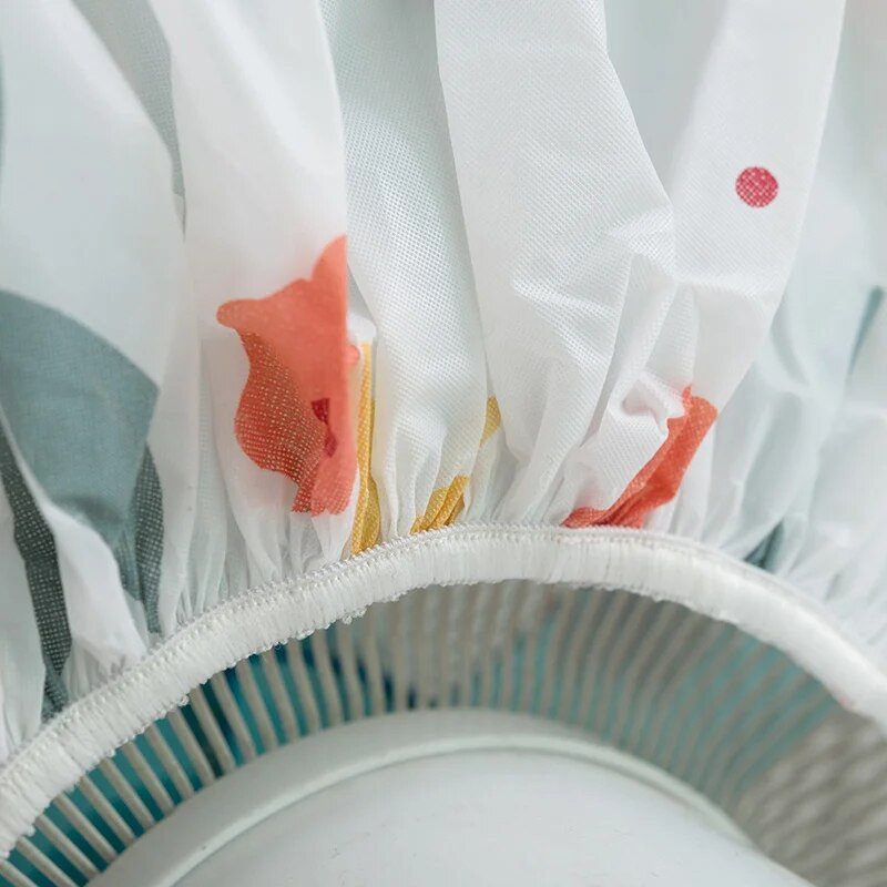 1 tk elektriventilaatori tolmukate Veekindel vastupidav kaitseseade, mis takistab beebi sõrme puudutamist kaas Kodus hoiustamiskoti läbimõõt 45 cm