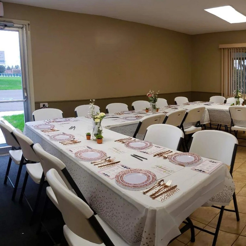 PEVA staltiesės, skirtos stačiakampiams stalams, vienkartinės staltiesės, aukso taškeliai konfeti vakarėliams Vestuvių nuotakų dušas 54" x 108"