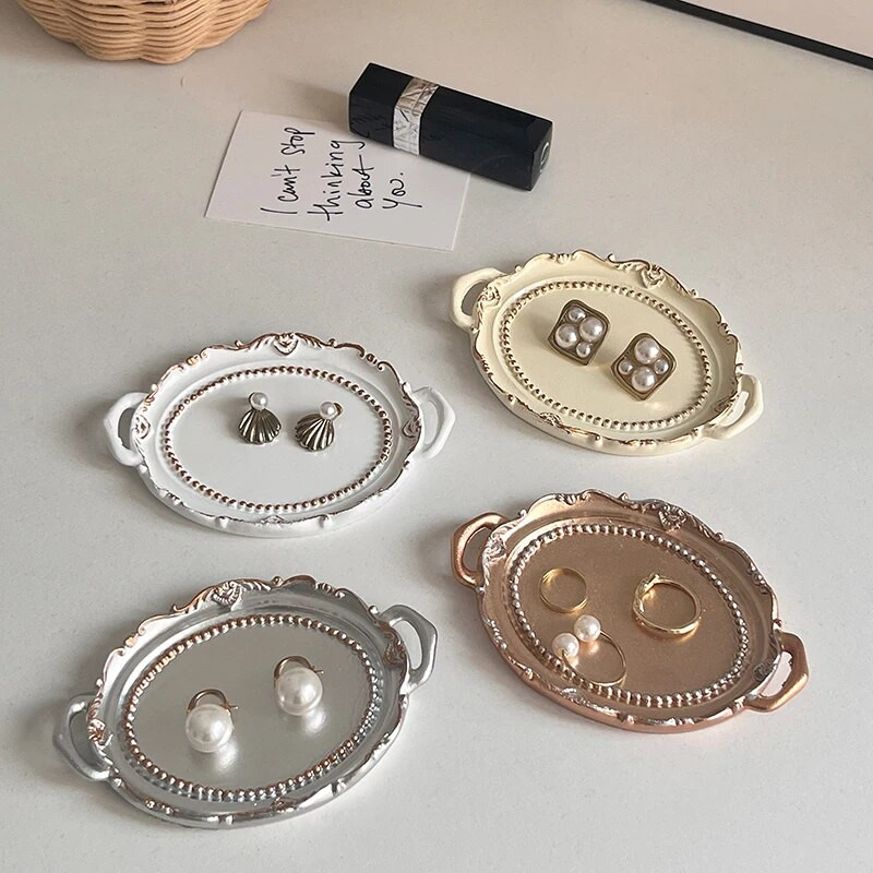 Ins Kavos indai Arbatos dėklas Dekoratyviniai aksesuarai Papuošalai Padėklas Vaisiai Saldus ekranas Sidabrinės lėkštės pyrago padėklas Desertinis patiekalas 트레이