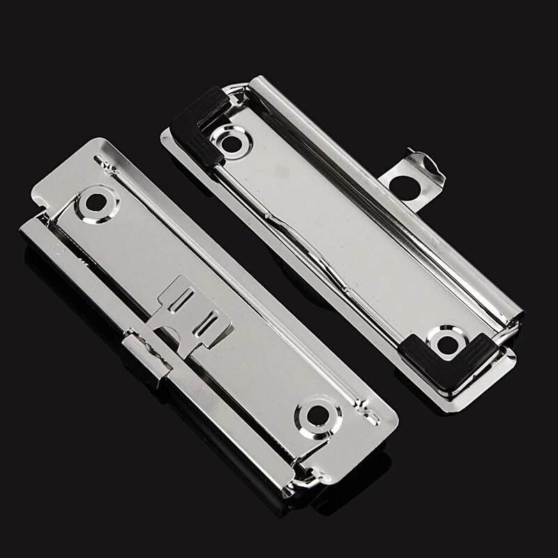 2 vnt. metalinės iškarpinės, spaustukai, aplankų segtukai, segtuvų segtukai su varžtais Popieriaus laikymo tvarkyklė Mokyklinės reikmenys biuro stacionariai