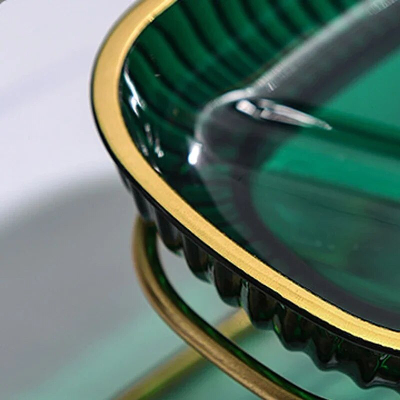 Lengvas prabangus muilo laikiklis, skirtas vonios kambario lapelių formos savaime nusausinantis muilo indas su metaliniu laikikliu vonios kambario priedai